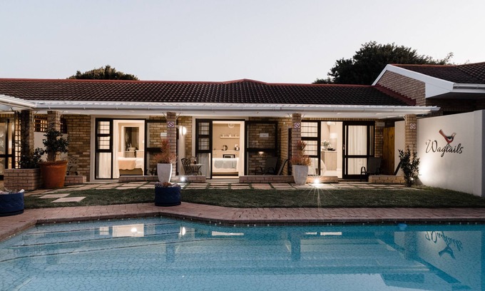Summerstrand House | Wagtails Guest House