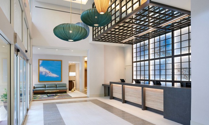 Waikiki Hotel | Waikiki Malia