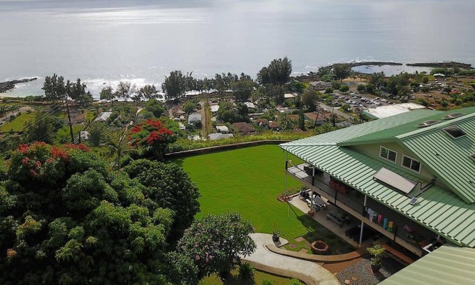 Pupukea House | Waimea Bay Luxury Estate Views & Hot Tub