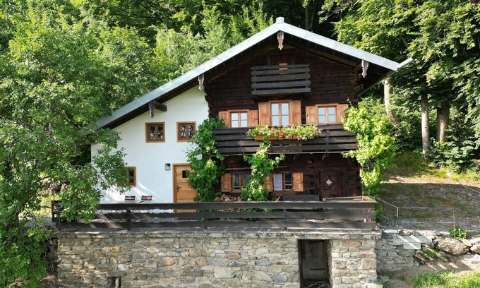 Schoellnach Apartment | Waldhaus mit Sonnenterrasse für bis zu 6 Personen
