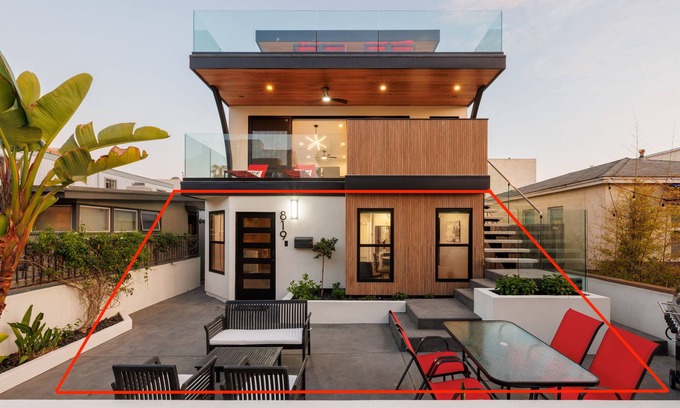 South Mission Beach Condo | Walk to Beach or Bay, 2025 Build Ground Floor