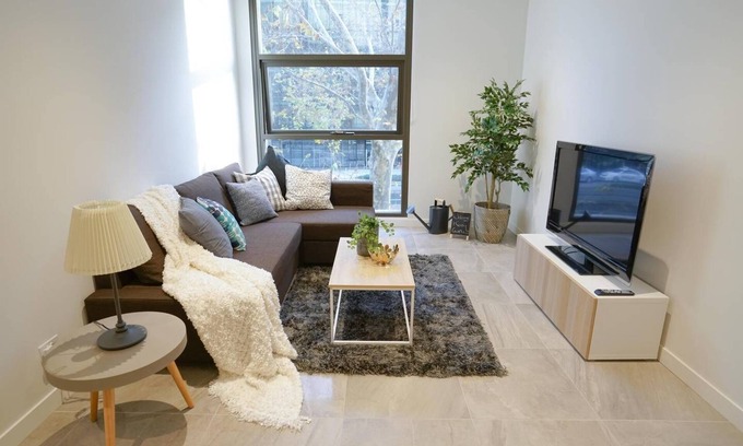 Lansvale Apartment | Walk To Darling Harbour 1 BED NEW APT Nsy188