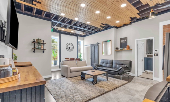 Spartanburg Apartment | Walk to Downtown, King Bed, great for long stays