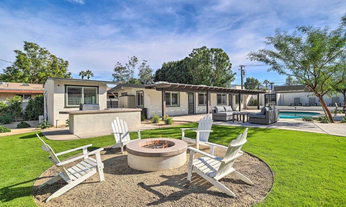 Palm Desert Cottage | Walk to Downtown Palm Desert: Home w/Pool Access
