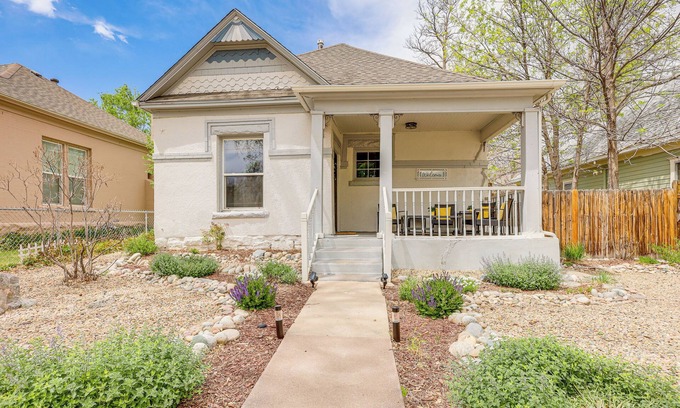 Canon City House | Walk to Dtwn: Home w/Vintage Charm in Cañon City!