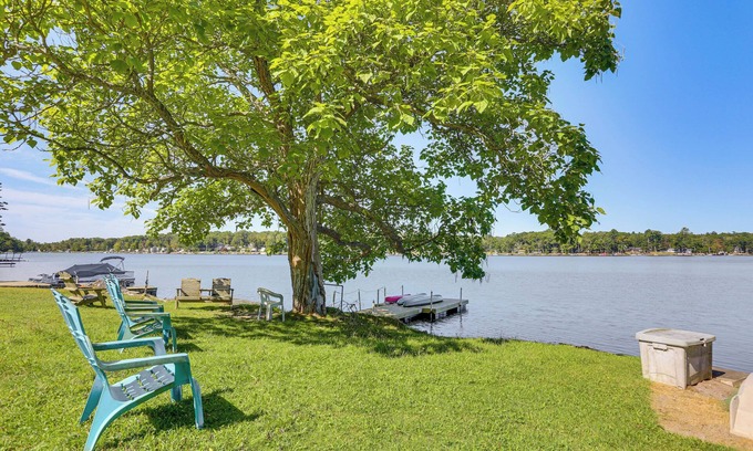 Town of Lumberland House | Walk to Mohican Lake: Catskills Getaway w/Dock!