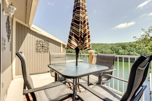 Osage Beach Apartment | Walk to Pool and Lake Cozy Osage Beach Condo