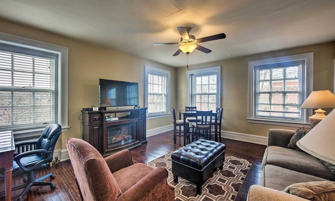 Reading Apartment | Walk to Shops, Dining & City Park: Reading Apt