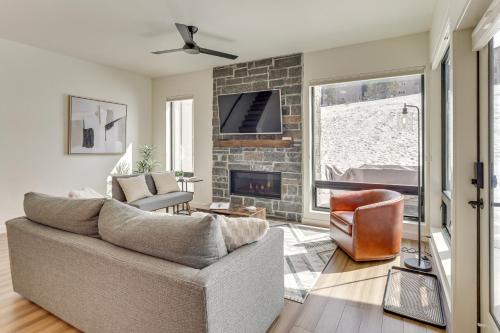 Silvercreek House | Walk to Ski Lift Granby Ranch Family Retreat!
