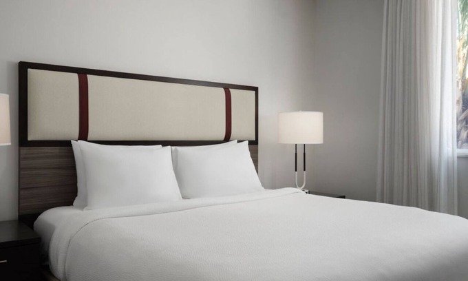Surfside Hotel | Walk to Surfside Beach from This Well-Appointed Suite w/Kitchenette