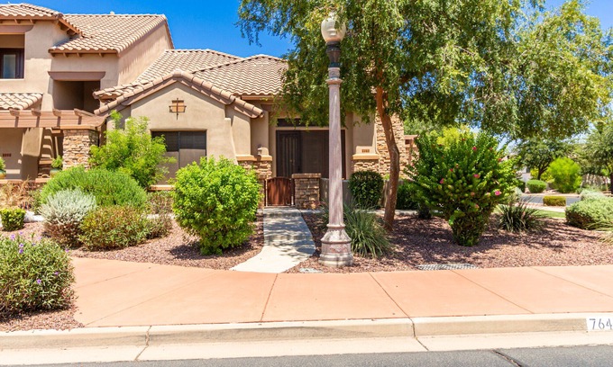 Litchfield Park Condo | Walk to the Wigwam from this charming single-level condo!