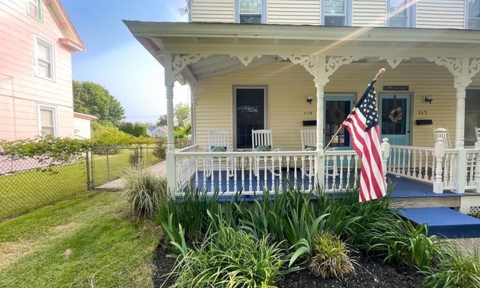 West Cape May House | Walk to Washington St. Mall