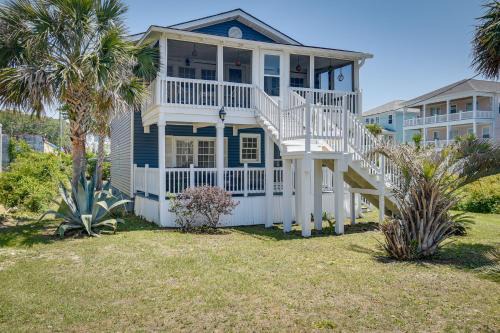Atlantic Beach House | Walk to Water Coastal-Chic Home Near Myrtle Beach
