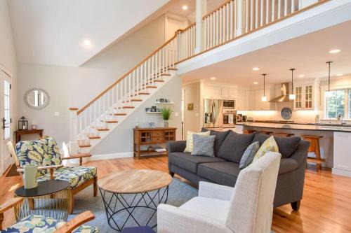 North Eastham House | Walk to Water Gorgeous Outdoor Space