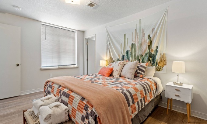 Downtown Vancouver Apartment | Walkable, Heart of Vancouver Apartment, Close to PDX