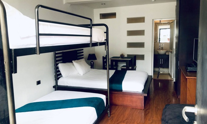Cuenca Apartment | Walkable to Downtown, Stadium! Queen + Bunk Beds, Ground Floor + Terrace 2 Floor