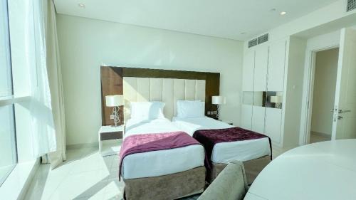 Ghantoot Apartment | Walking distance to dubai mall Burj Khalifa view and fountain view 3BR