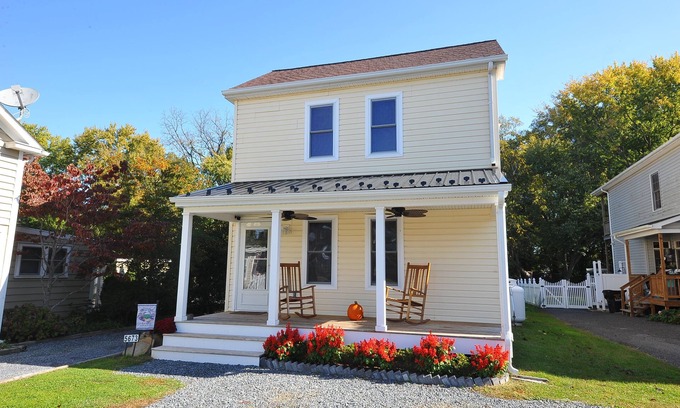 Rock Hall House | Walking distance to shopping, restaurants, entertainment, and the Chesapeake Bay
