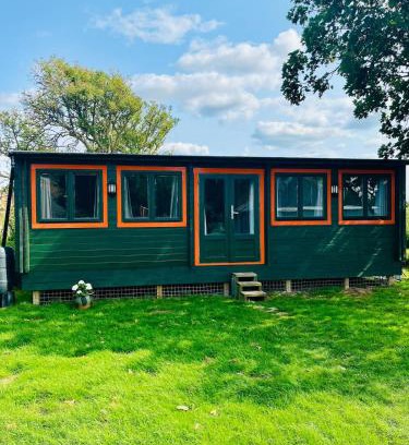 Romney Marsh House | Walland Cottage Romney Retreat