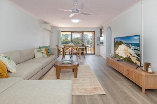 Forster Apartment | Wallis Court 14