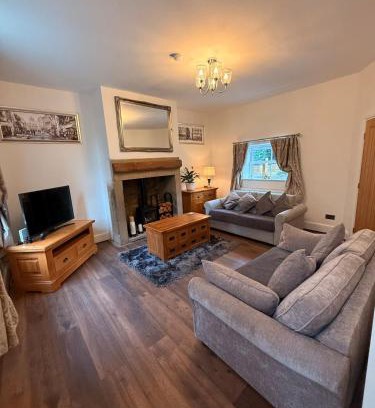 Ainley Top House | Wallnook Cottage Lindley Gem