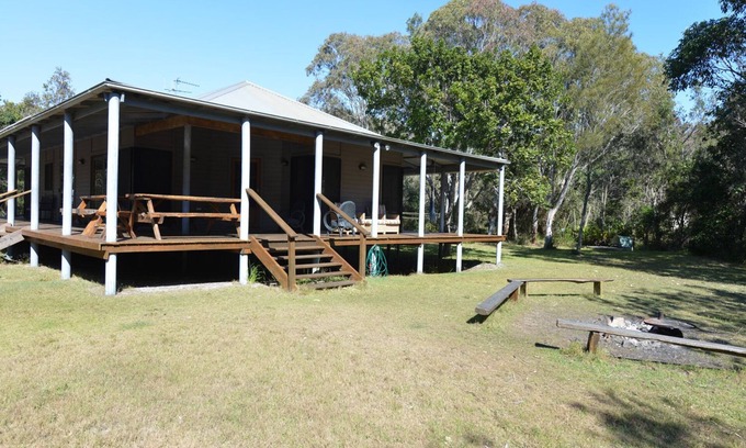Crescent Head House | Wallum cottages - best of the bush and the beach!