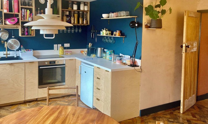 Markhouse Apartment | Walthamstow one bedroom flat