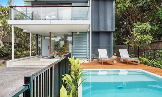 Suffolk Park House | Wanda Ocean Front - Direct access to Tallow beach