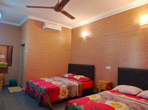 Kampung Kedawang Hotel | Warisan Roomstay