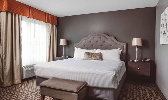 Zion Hotel | Warm, Laid-Back Hotel w/Firepits, Puzzles, Gym & Pet-friendly, Outdoor Spaces
