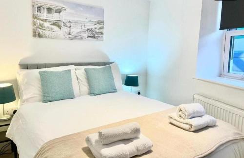 Warmley Apartment | Warmley Flat by Pulse Properties