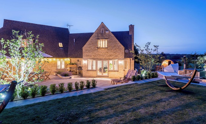 Kemble House | Warren House and Spa luxury boutique stays