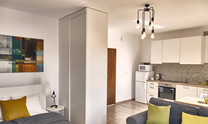 Ursynow Apartment | Warsaw Airport ApartHotel