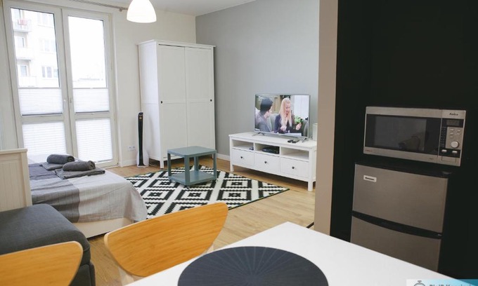 Kolo Apartment | Warsaw Concierge Wola Expo