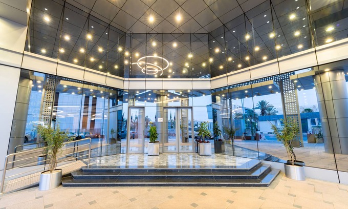 Al Malaz Hotel | Warwick Riyadh Hotel