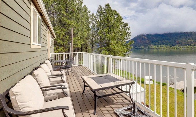Tumtum House | Washington House w/ Boat Dock & Water View