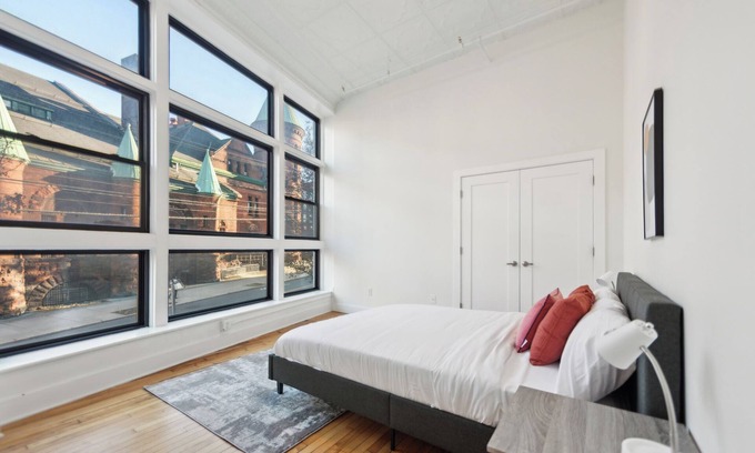 Albany Apartment | Washington Lofts 109 Spacious 1 Bedroom 1 Bath