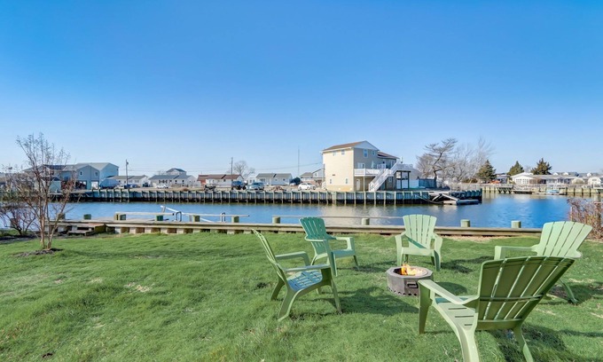 Mystic Island House | Waterfront