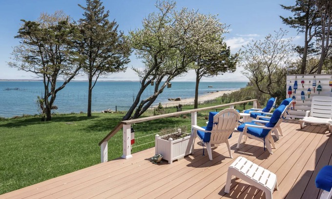 Clearwater Beach House | Water Front East Hampton Home- Expansive bay views