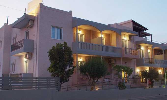 Kalathas Apartment | Water Lily