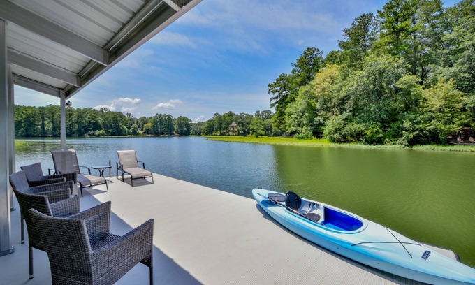 Northport House | Water Oaks Lake House-Firepit,gorgeous lake views & easy Lake Access