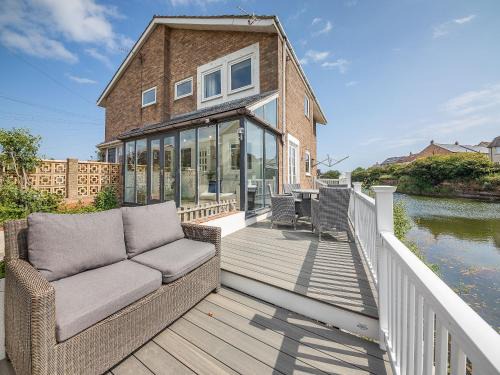 Beadnell House | Water's Edge Holiday Home