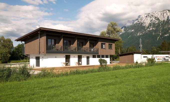 Kiefersfelden Cabin | Water, Ski & Mountain Lodge
