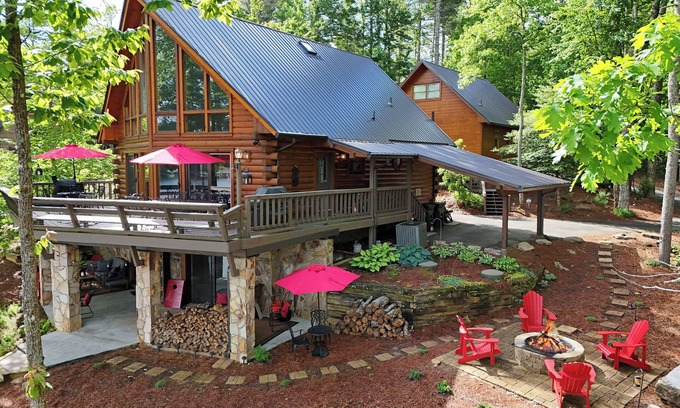 Blairsville Cabin | Water Yr-Around, Cabin on Lake Nottely