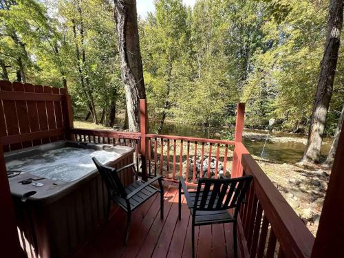 Cosby House | Waterfall Cottage