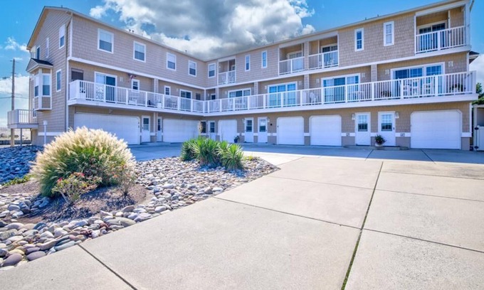Admiral Estates Apartment | Waterfront 2 BR/3 BA townhome located just steps to the beach. Sleeps 6.
