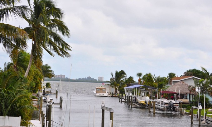 St. Lucie Village House | Waterfront - 2 miles from Inlet - 3 Bed, 2 Bath - Newly Remodeled!