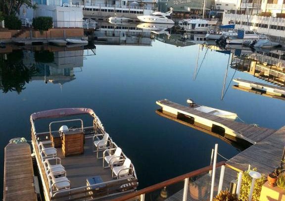 Knysna Central Apartment | WATERFRONT 2 QUAY WEST
