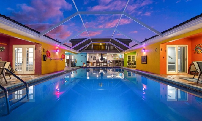 Caloosahatchee Condo | Waterfront Condo with Pool & Boat Slip