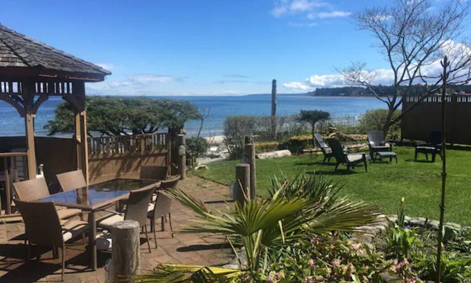 Regional District of Nanaimo Cottage | Waterfront Cottagen* WINTER MONTHLY AND WEEKLY RATES*